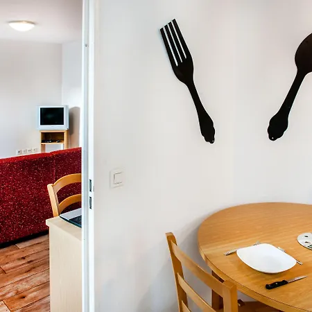 Les Marquises Apartmanhotel *