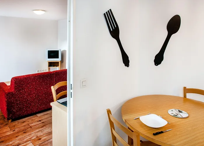 Les Marquises Apart-hotel *